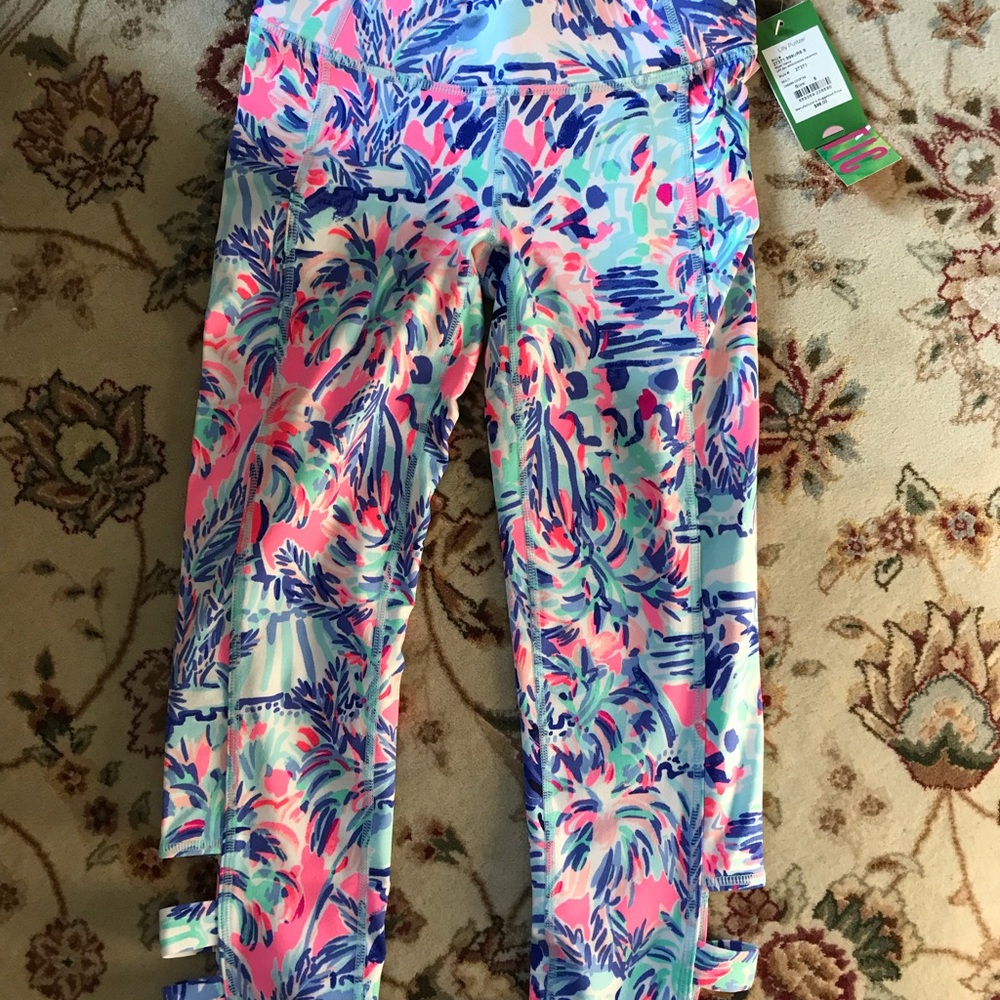 Lilly Pulitzer Cropped Yoga Pants